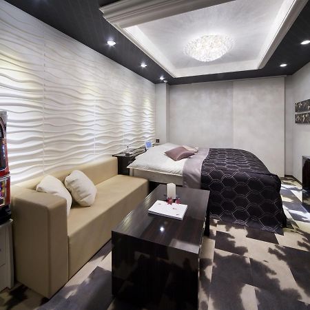 Jewel Hotel Luxury Modern (Adults Only) Miyoshi  Εξωτερικό φωτογραφία