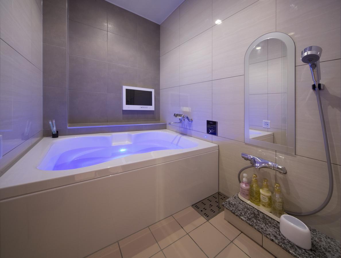 Jewel Hotel Luxury Modern (Adults Only) Miyoshi  Εξωτερικό φωτογραφία